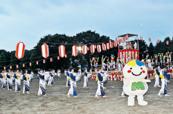 納涼踊り大会が盛大に開催