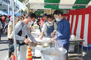 模擬店出店