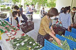 みのーれ立川が出張販売