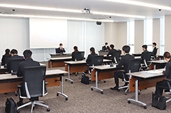 学生向けインターンシップの写真