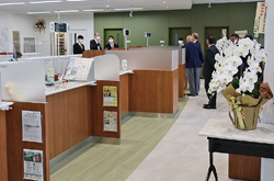 国立支店の新店舗