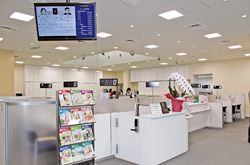 村山金融店舗をリニューアルオープン