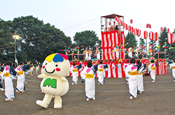 納涼踊り大会が盛大に開催