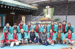 明治神宮新嘗祭で宝船を奉献